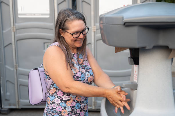 Portable Toilet Options We Offer in Bradfordville, FL